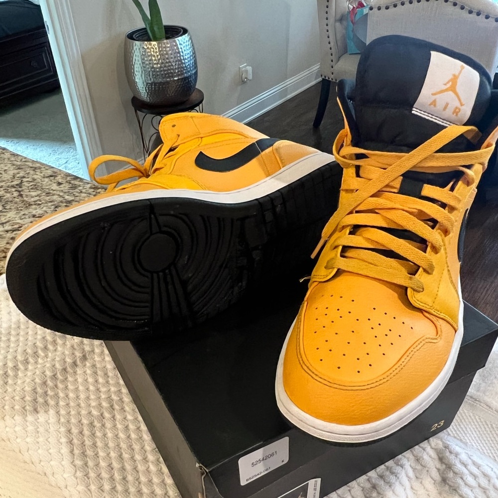 Men Air Jordan Retro 1